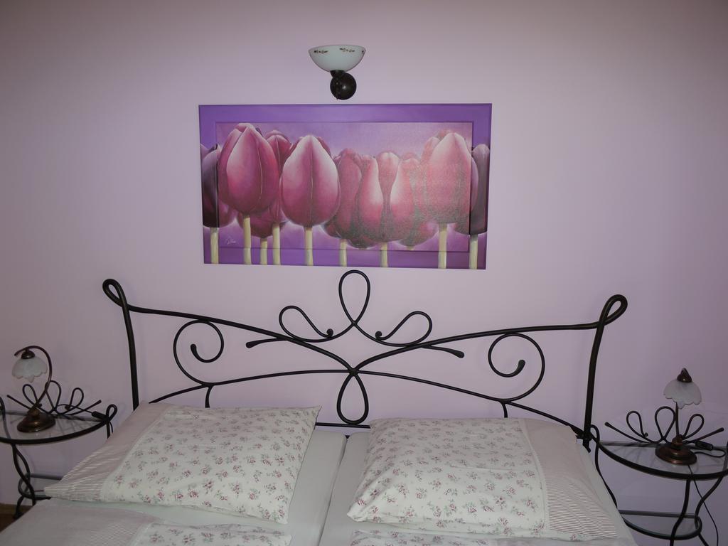 Apartmany Pemi Potstejn ภายนอก รูปภาพ
