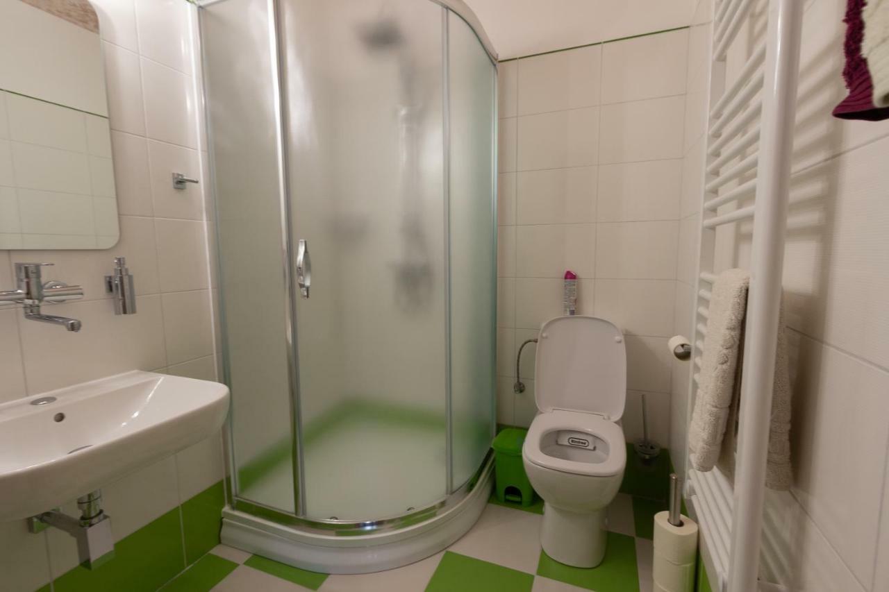Apartmany Pemi Potstejn ภายนอก รูปภาพ